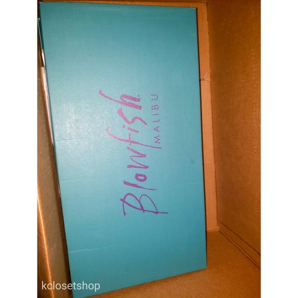 SOLD! Blowfish Womens Dundee Black Sport Suede 8 M - Picture 8 of 12